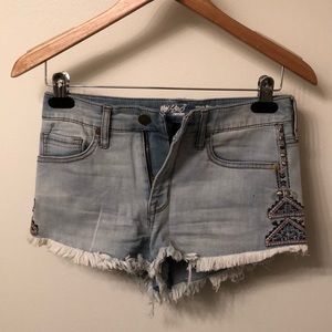2 for $6! Aztec Jean shorts